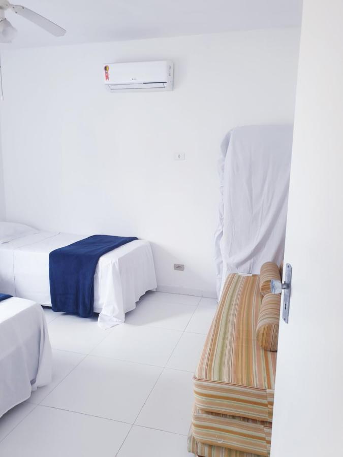 Апартаменти Apartamento 400 Metros Praia Da Enseada Гуаружа Екстер'єр фото