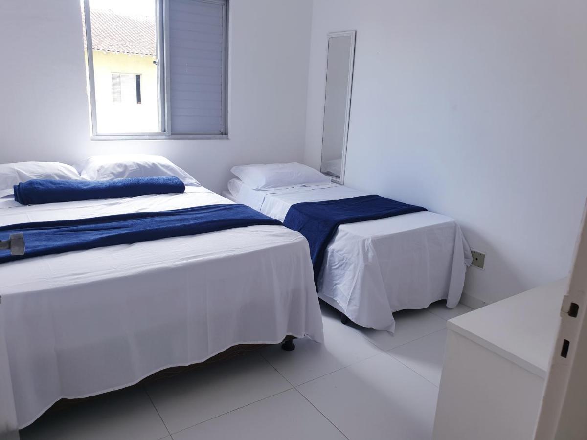 Апартаменти Apartamento 400 Metros Praia Da Enseada Гуаружа Екстер'єр фото