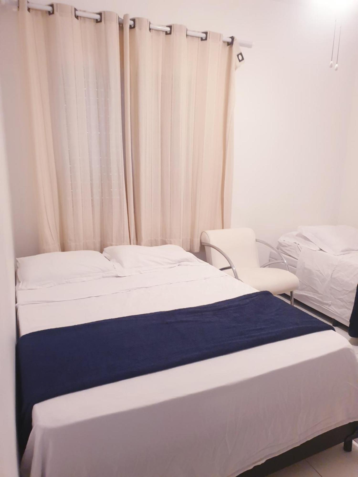 Апартаменти Apartamento 400 Metros Praia Da Enseada Гуаружа Екстер'єр фото